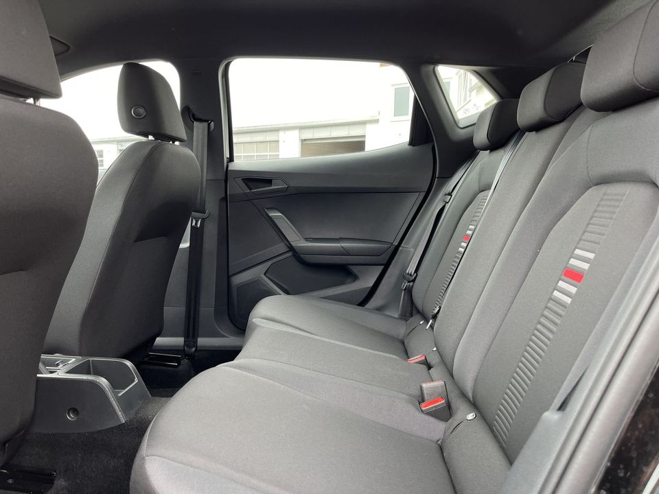 Seat Ibiza 1.0 TSI FR-Line 179€ o. Anzahlung Navi DAB in Marktredwitz