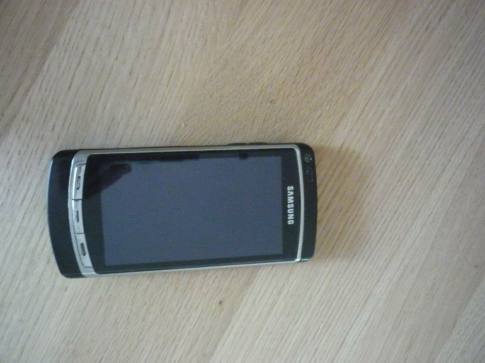 Samsung Omnia HD GT-I8910 Handy in Vaterstetten