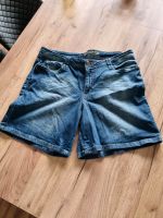 Jeans-Shorts Gr. 46 C&A Nordrhein-Westfalen - Dinslaken Vorschau