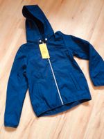 Neu mit Etikett. Jacke von H&M Größe 152 Stuttgart - Stuttgart-West Vorschau