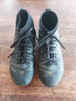 Nike, Fußballschuhe. Gr. 35. Schwarz mit 'Socke'. Hessen - Einhausen Vorschau