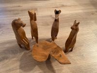 4x Holzfiguren mit Tisch aus Kenia 21cm Big Five Handarbeit Sachsen - Falkenstein/Vogtland Vorschau