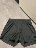 Nike Shorts Essen-West - Frohnhausen Vorschau