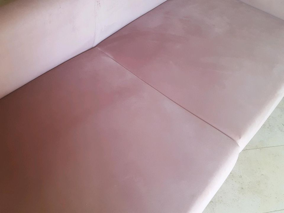 Westwing Sofa Couch Samt Altrosa- neuwertig - TOP in Scheyern