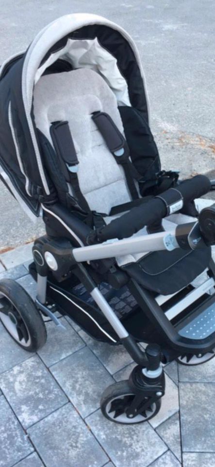 Kinderwagen mit Babyschale sehr gepflegt in Tauberbischofsheim