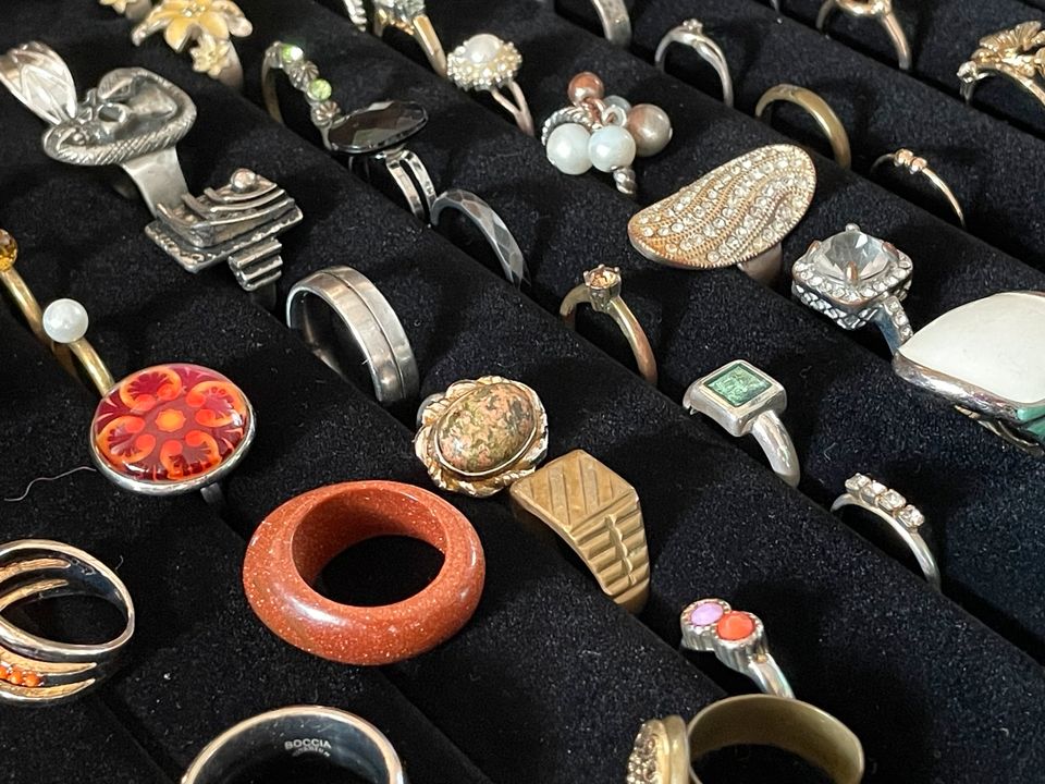 Modeschmuck 56 Ringe Konvolut Sammlung einzeln oder zusammen in Altdorf bei Nürnberg
