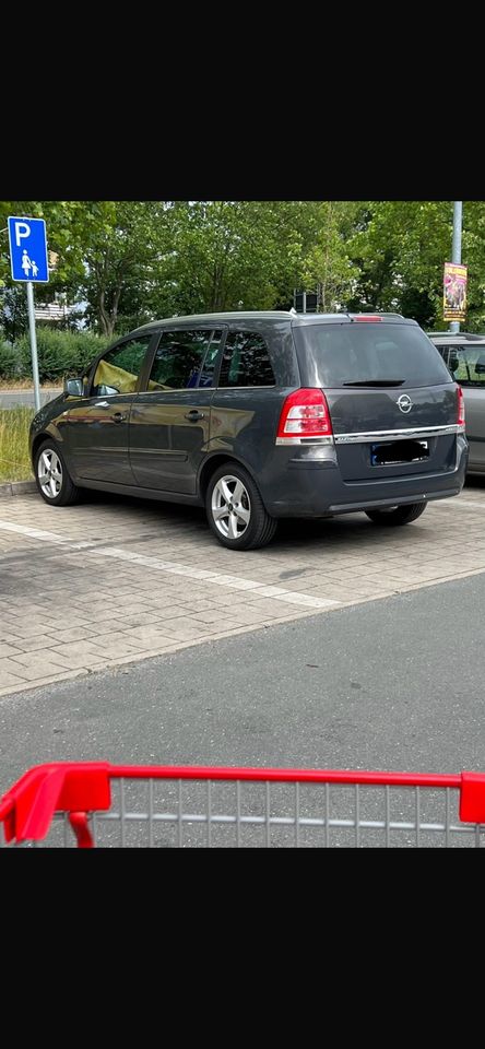 Opel Zafira/ 7 Sitze  (2013) in Jena