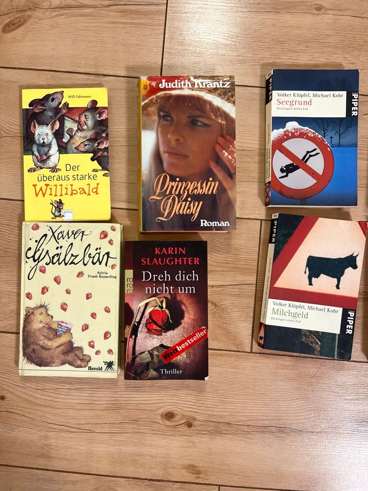 Buch Bücher Romane Krimi in Fraunberg