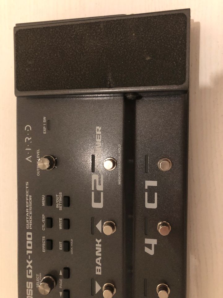 Boss GX100 Gitarren Multieffekt in Stuttgart