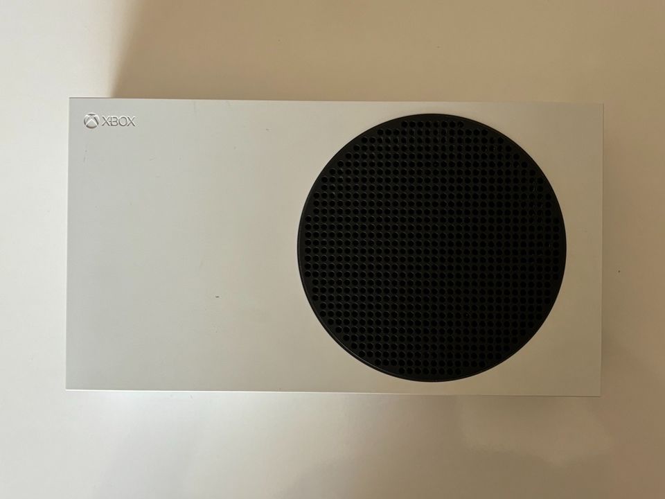 Xbox Series S (512GB, 2 Controller) in Koblenz