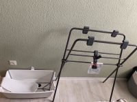 STOKKE Badewanne mit Newborn-Einsatz inkl. Badewannenständer Nordrhein-Westfalen - Kevelaer Vorschau