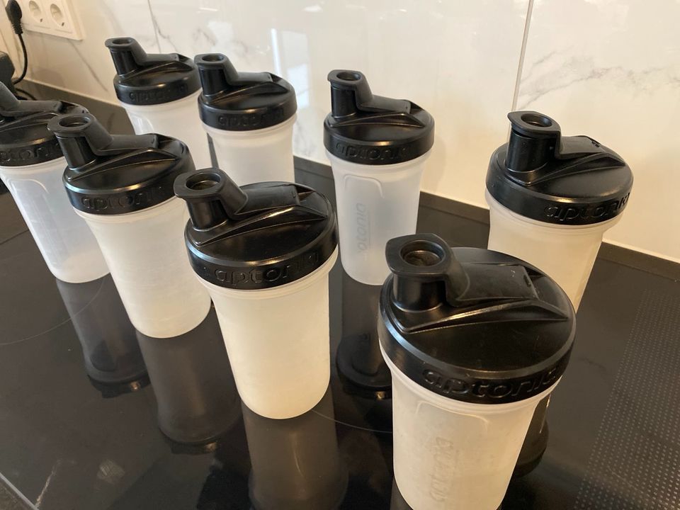 8x Protein Shaker - Aptonia in Frankfurt am Main