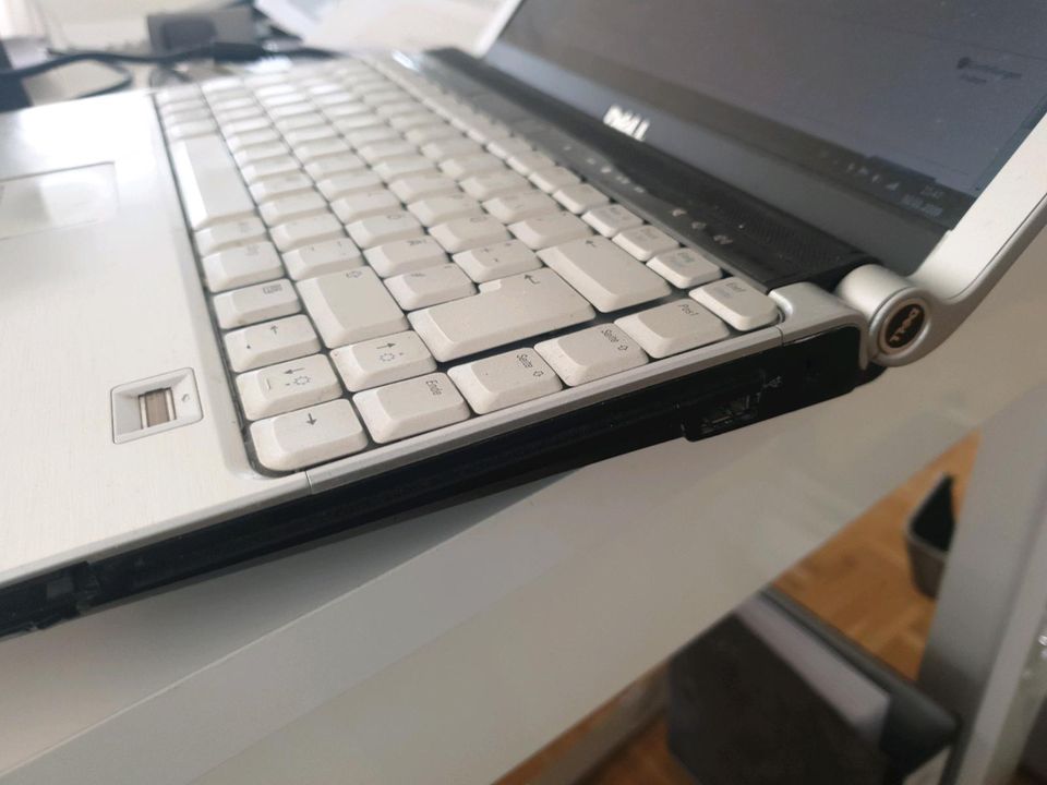 Dell Notebook XPS M1330 13" 128 GB Ram 4 GB 125,- Eur in Berlin