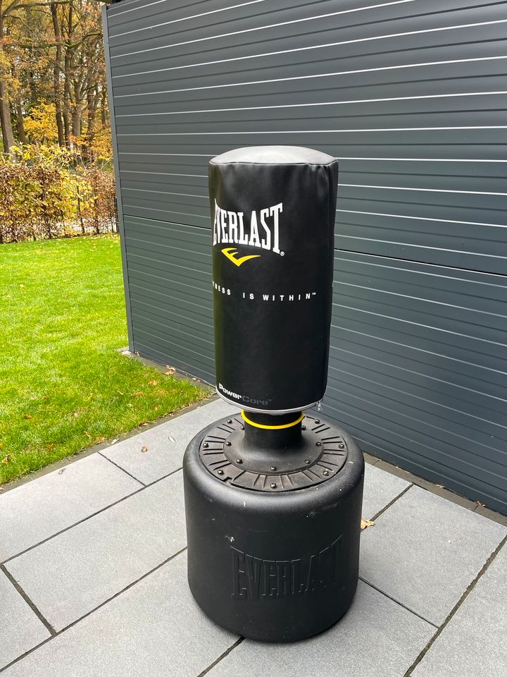 Everlast powercore free standing boxsack freistehend in Gütersloh