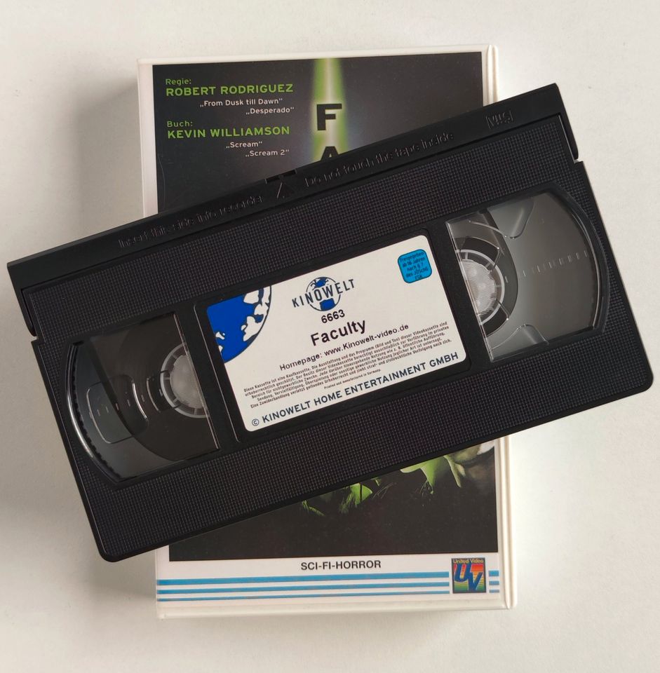 Faculty - Trau keinem Lehrer [VHS] Videokassette Film (1998) in Oer-Erkenschwick