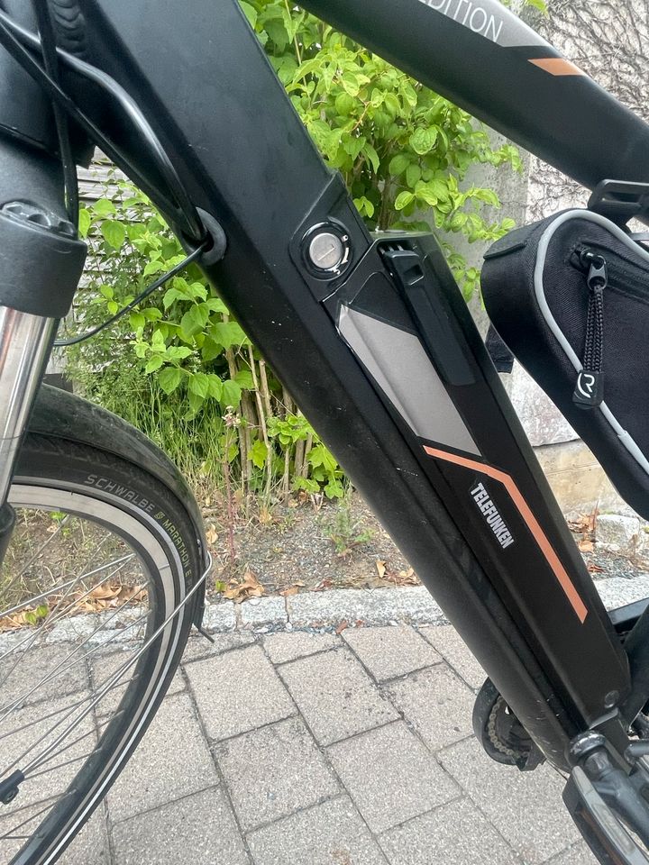 E-Bike 28 Zoll Herren Cityrad Marke Telefunken Top!!!! in Waldershof