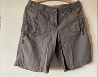 Kurze Hose ⭐️ Shorts ⭐️  Damen Shorts ⭐️ Größe M ⭐️ Grau Brandenburg - Hennigsdorf Vorschau