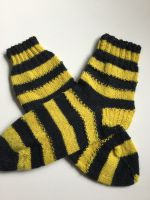 Handgestrickte Socken für Fußball- Fans, Gr.41-43, verstärkte Nordrhein-Westfalen - Detmold Vorschau