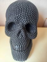 Schwarzer Totenkopf skull head im Nietendesign Schleswig-Holstein - Kiel Vorschau