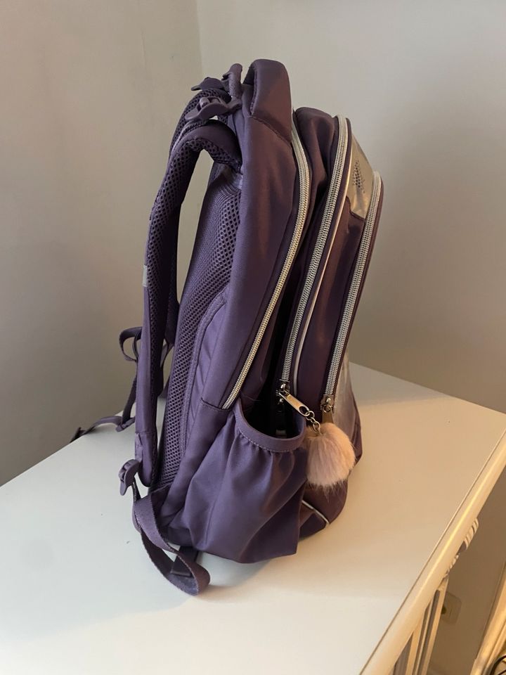 Toller Miss Melody Rucksack in lila mit Glitzer in Hamburg