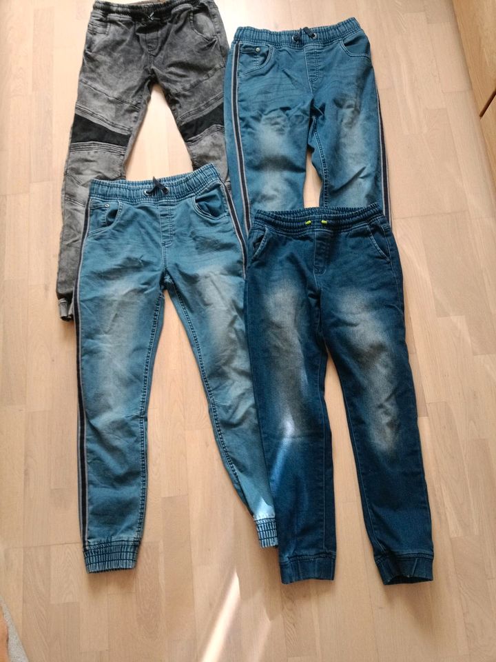 Jeans/Schlupfjeans gr.164 in Schleswig-Holstein - Tastrup | eBay  Kleinanzeigen ist jetzt Kleinanzeigen