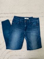 Abercrombie & Fitch Jeans dunkelblau High Waist Straight Fit Düsseldorf - Flingern Nord Vorschau