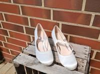 Rainbow Club Delina Brautschuh Ivory Satin Gr. 40/41 Niedersachsen - Bardowick Vorschau