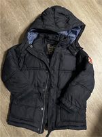 schöne Jungen, Winterjacke und Jeanshose T-Shirt, Hemd Gr104 Niedersachsen - Upgant-Schott Vorschau