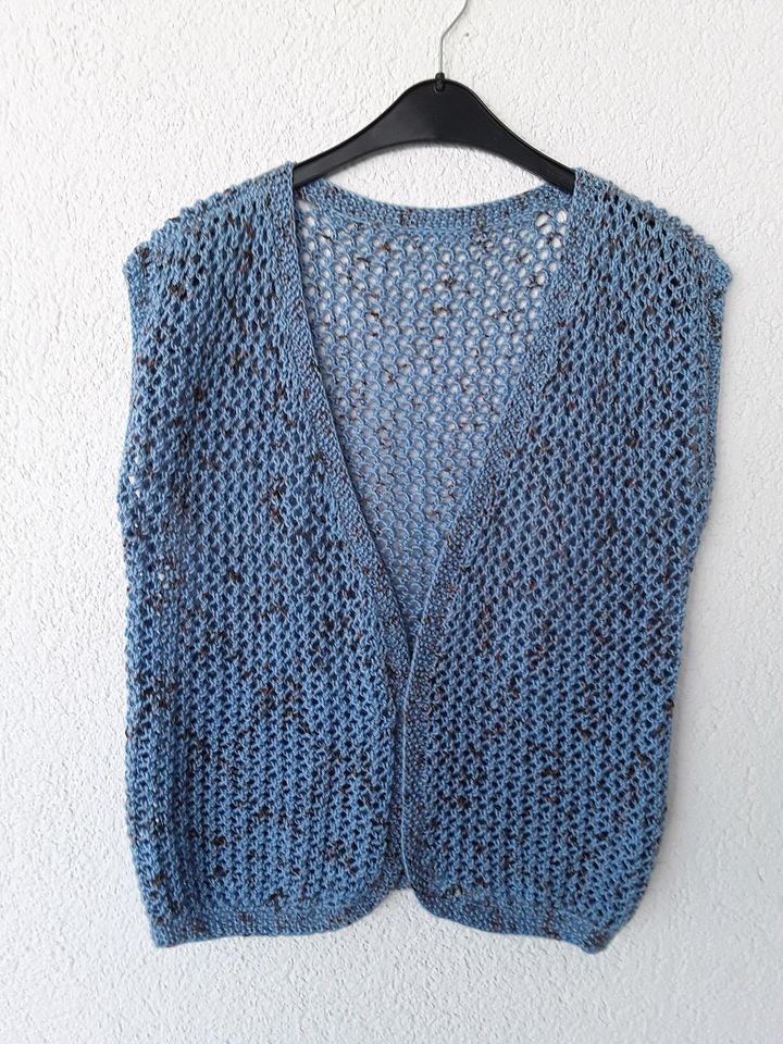 NEU GEHÄKELTE UND GESTRICKTE WARE GRÖßE 38 /44 ,AB 10 € in Saarlouis