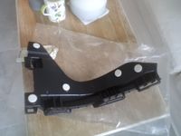 Opel Zafira C Orig. Hinten R Stoßstange Halter 13300743 1404368 Nordrhein-Westfalen - Herford Vorschau