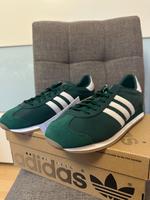 adidas Sneaker "Country OG" Gr:42 grün Leder neu Bayern - Erding Vorschau