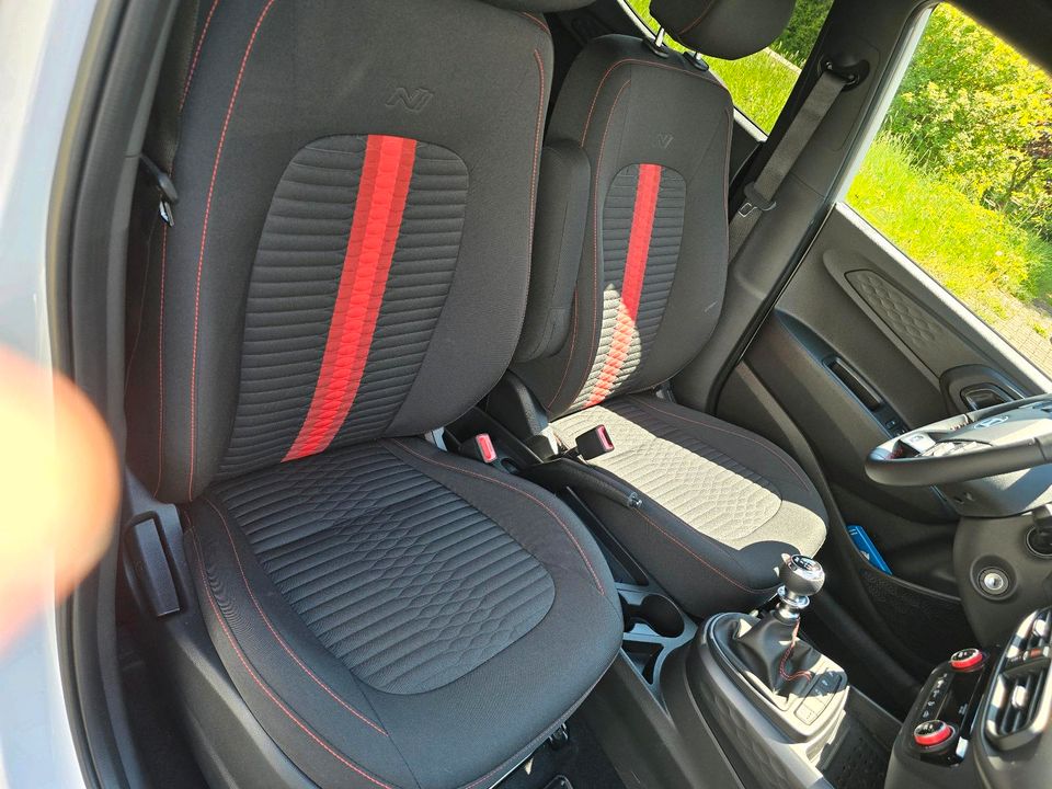 Hyundai i10 N-Line, 1.0L, 100PS, Neuwertig in Salzburg (Westerwald)