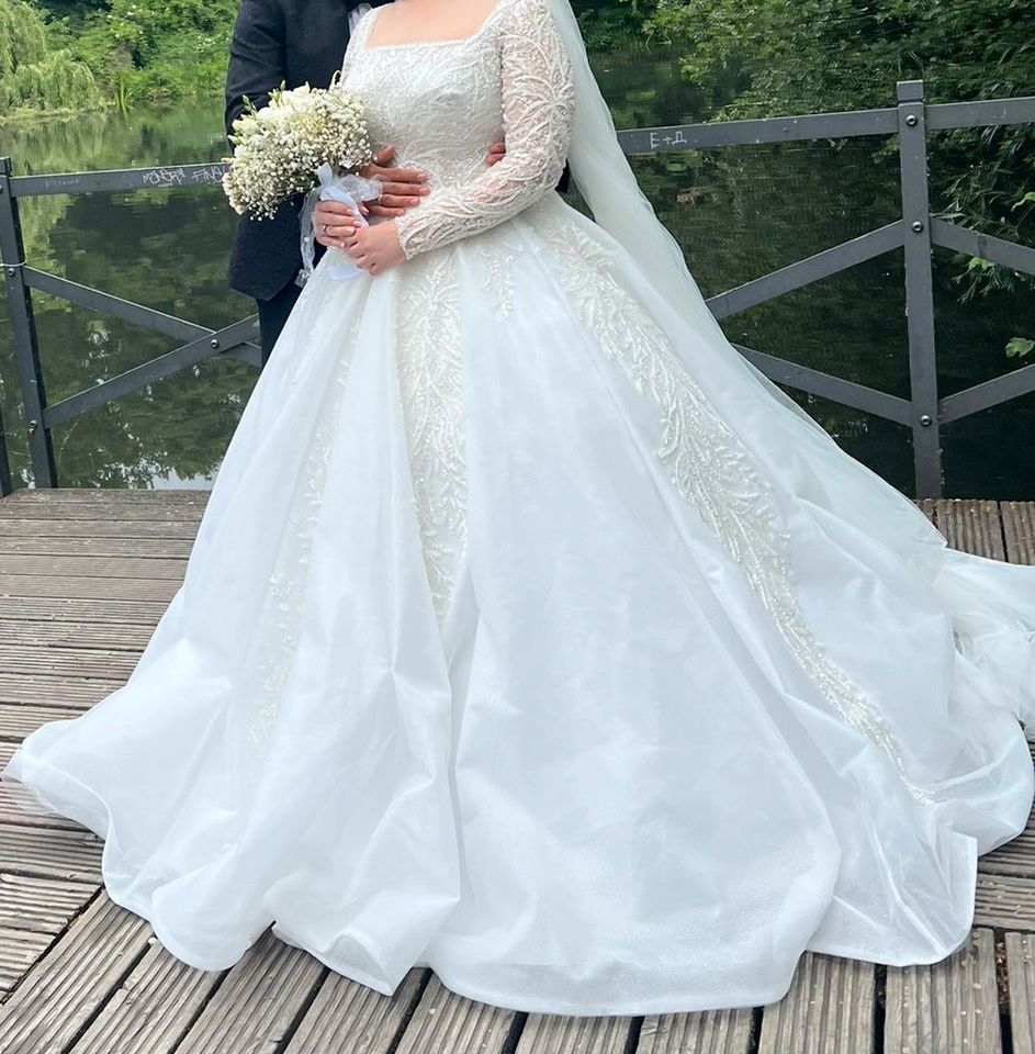 Brautkleid Gelinlik Hochzeitskleid Kleid Braut in Berlin