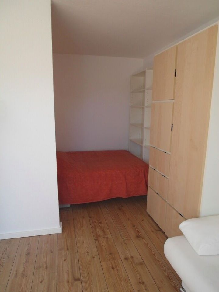 Voll ausgestattetes, ruhiges, helles Apartment in Solingen-Ohligs in Solingen