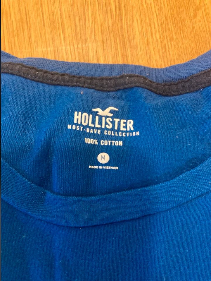 2 Hollister T-Shirts, Gr. M in Berlin