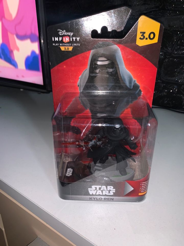 Star Wars  DISNEY (INFINITY 3.0) Kylo Ren  Neu in Herne