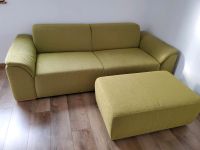 Sofa/ Couch + Hocker grün Thüringen - Steinbach-Hallenberg (Thüringer W) Vorschau