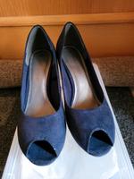 Mitternachtsblaue Pumps Größe 39 Hessen - Braunfels Vorschau