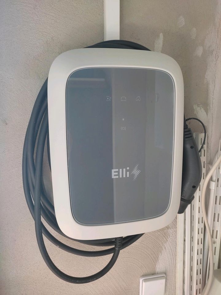 Wallbox Elli Connect 11 kW mit 7,5m Kabel Typ2 in Groß Ammensleben