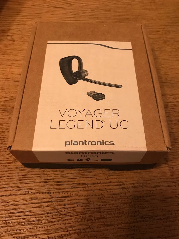 Voyager Legend UC Bluetooth headset BT300 + Bluetooth USB adapter in Kressbronn am Bodensee