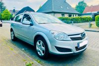 Opel Astra 1,4 90 PS 96,000 km guter Zustand Niedersachsen - Delmenhorst Vorschau