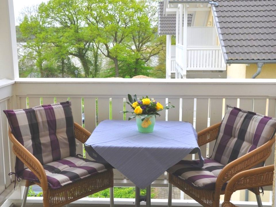 neuwertige Ferienwohnung in Binz mit Seeblick Vermietungslizenz in Ostseebad Binz