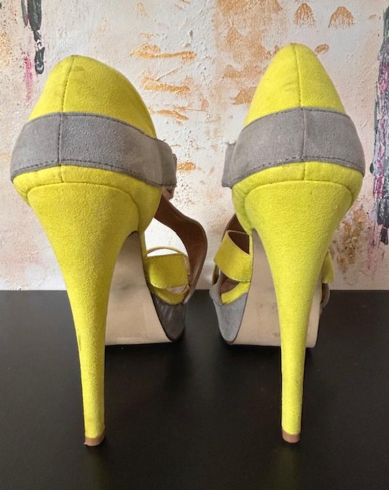 ❤️ Riemchen Pumps High Heels 39 getragen Sammler Stöckelschuhe in Stuttgart