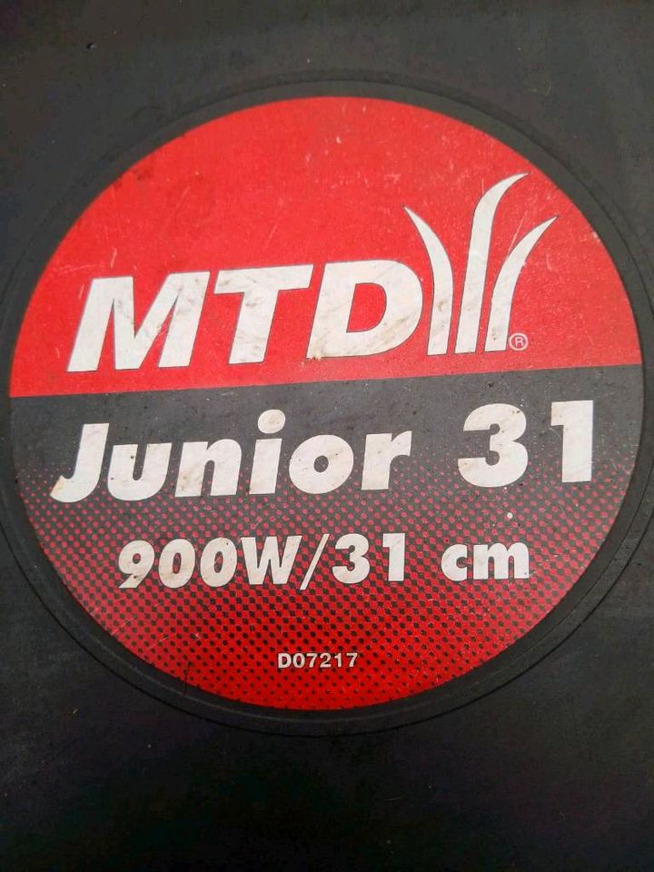 Elektro-Rasenmäher "MTD Junior 31", 900 W, 31 cm Schnittbreite in Eschweiler
