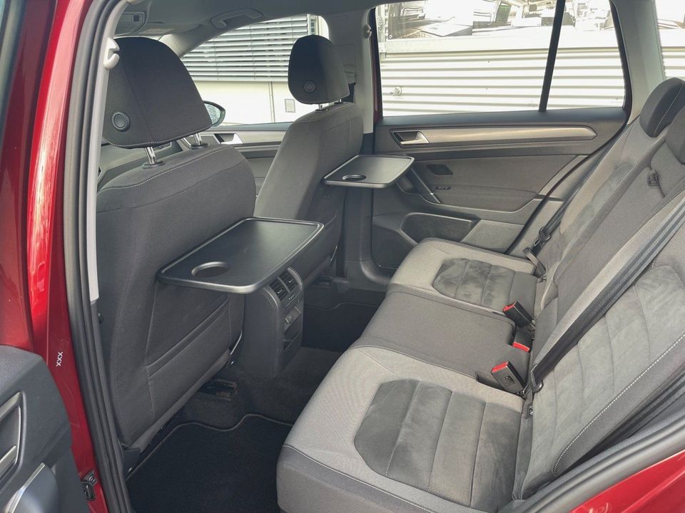 Volkswagen Golf VII Sportsvan  1.0 TSI  Comfortline in Denkendorf
