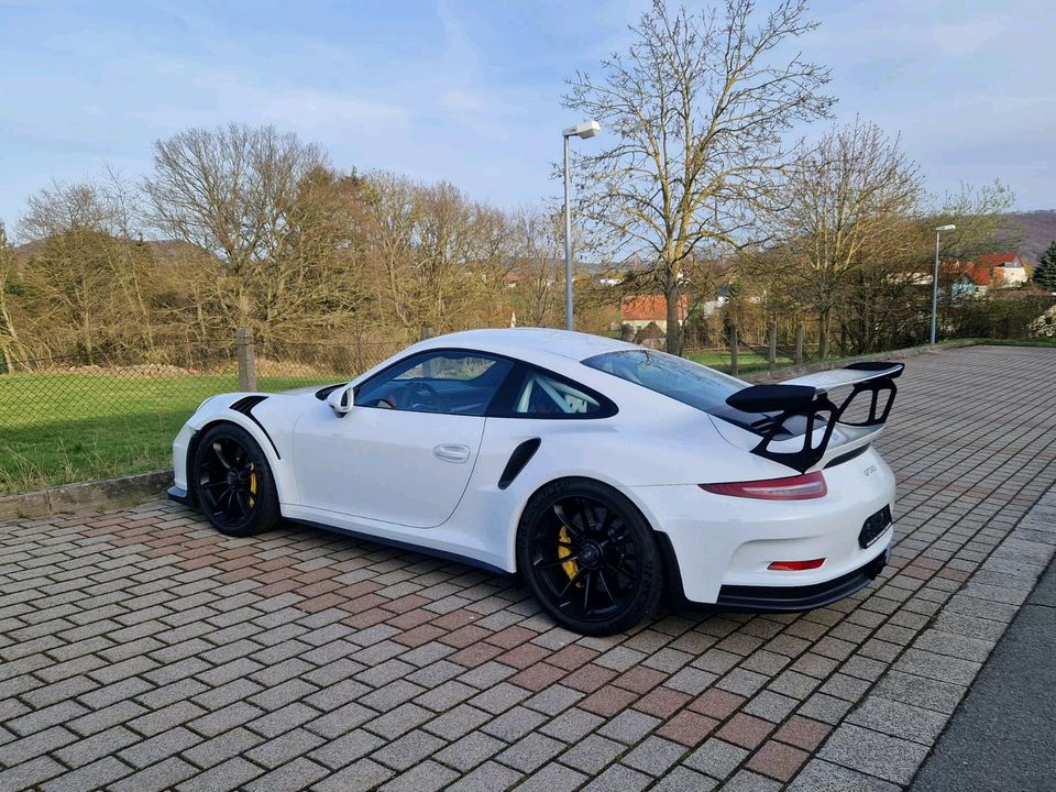 Porsche 991 GT3 RS - Keramik / Chrono / Clubsport in Kaltennordheim