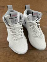 Asics Basketballschuhe Gr. 39,5 Berlin - Spandau Vorschau