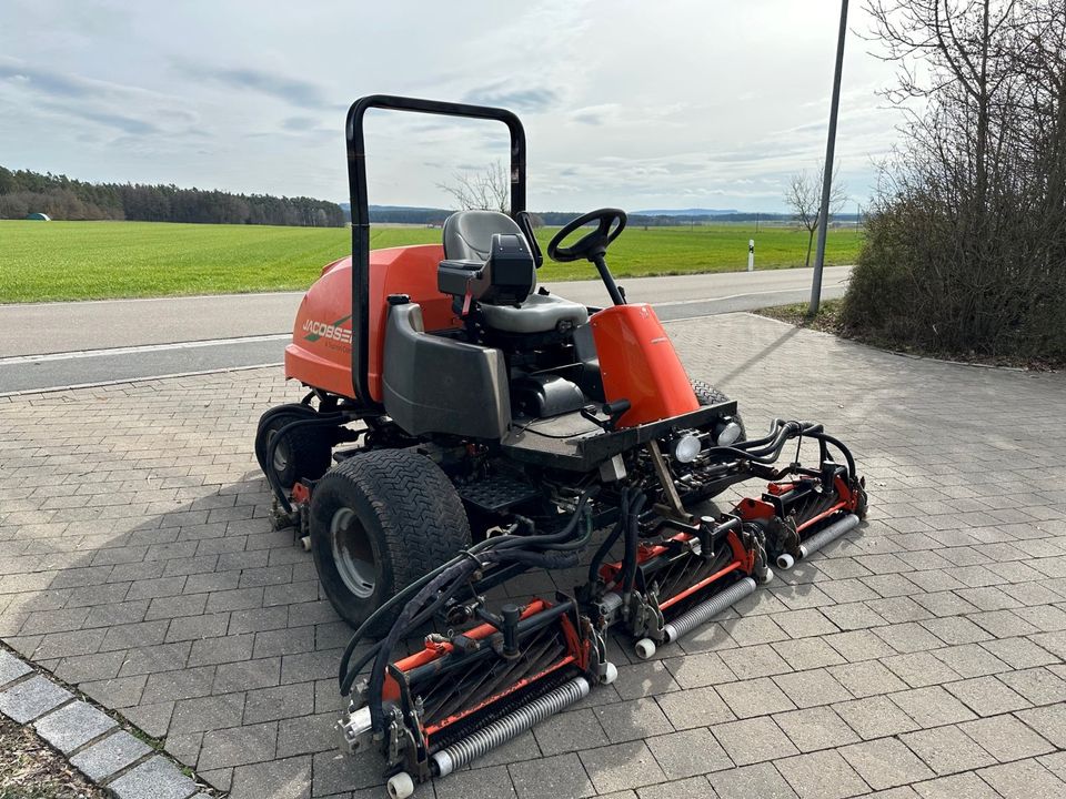 Jacobsen LF 570 Spindelmäher Großflächenmäher Sportplatzmäher in Weidenbach