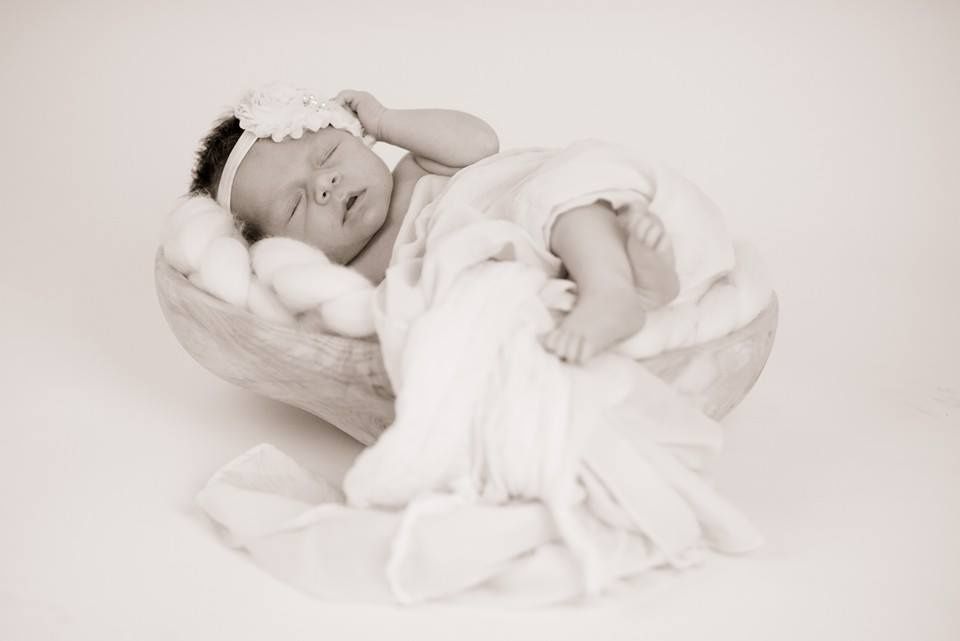 Babyfotos im Fotostudio, Newbornshooting Fotoshooting Fotografie in Wegscheid