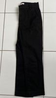 VINCE. Designer Hose Gr. 4 M schwarz 7/8 STYLE Stretch Jeans Stuttgart - Möhringen Vorschau